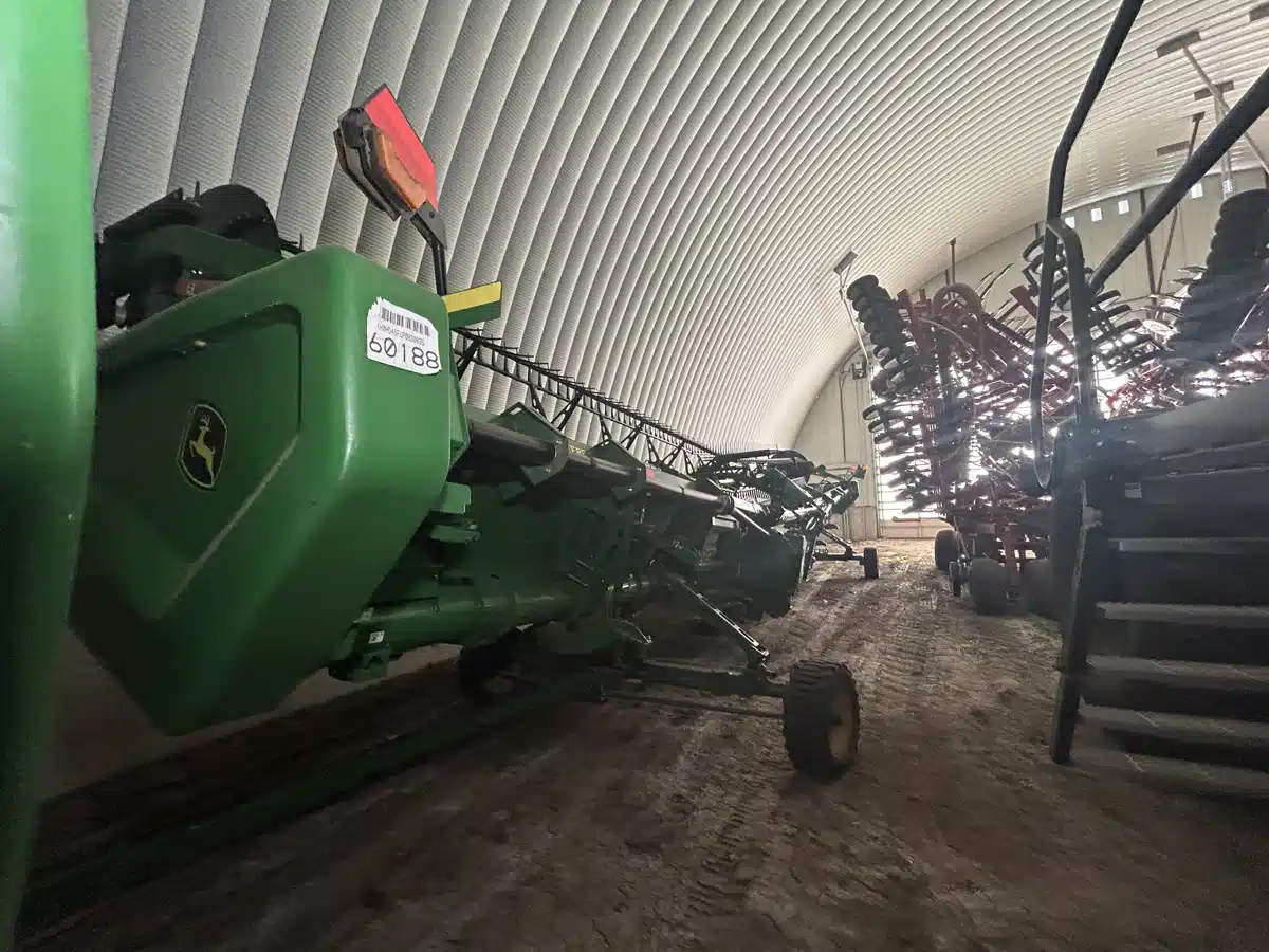 Gallery image 2 for 2024 John Deere HD45F Header - Flex Draper