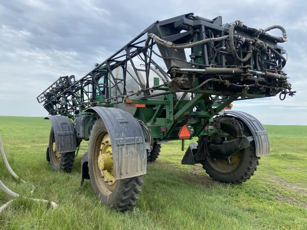 Gallery image 2 for 2013 John Deere 4940 Sprayer - Self Propelled
