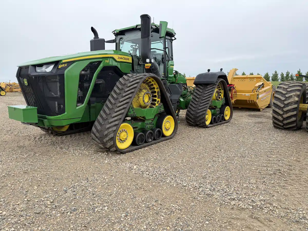 Gallery image 1 for 2026 John Deere 9RX 710 Tractor
