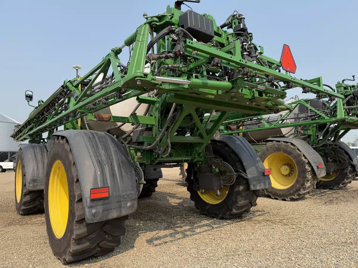 Gallery image 2 for 2026 John Deere 616R Sprayer - Self Propelled