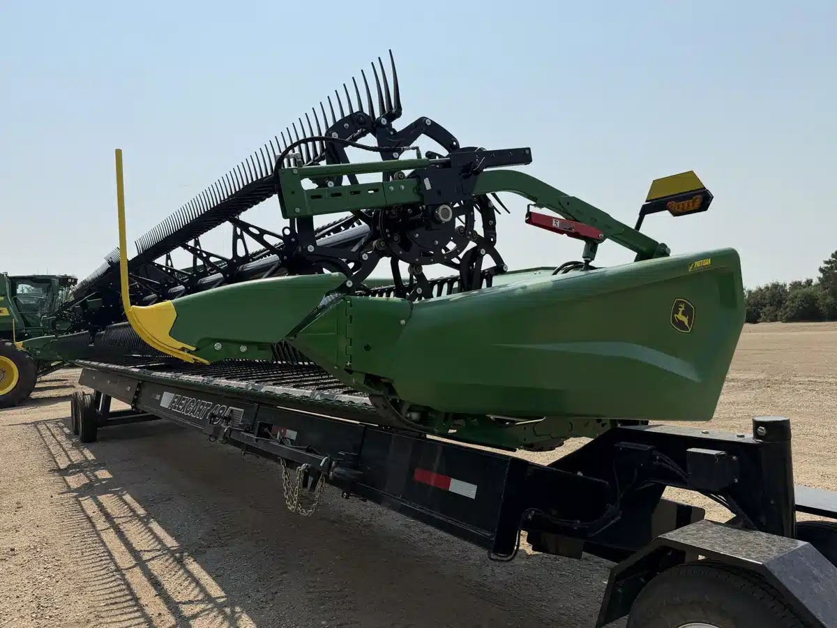 Photo de la Galerie 1 pour 2026 John Deere HD50R Nez - Toile/Tapis