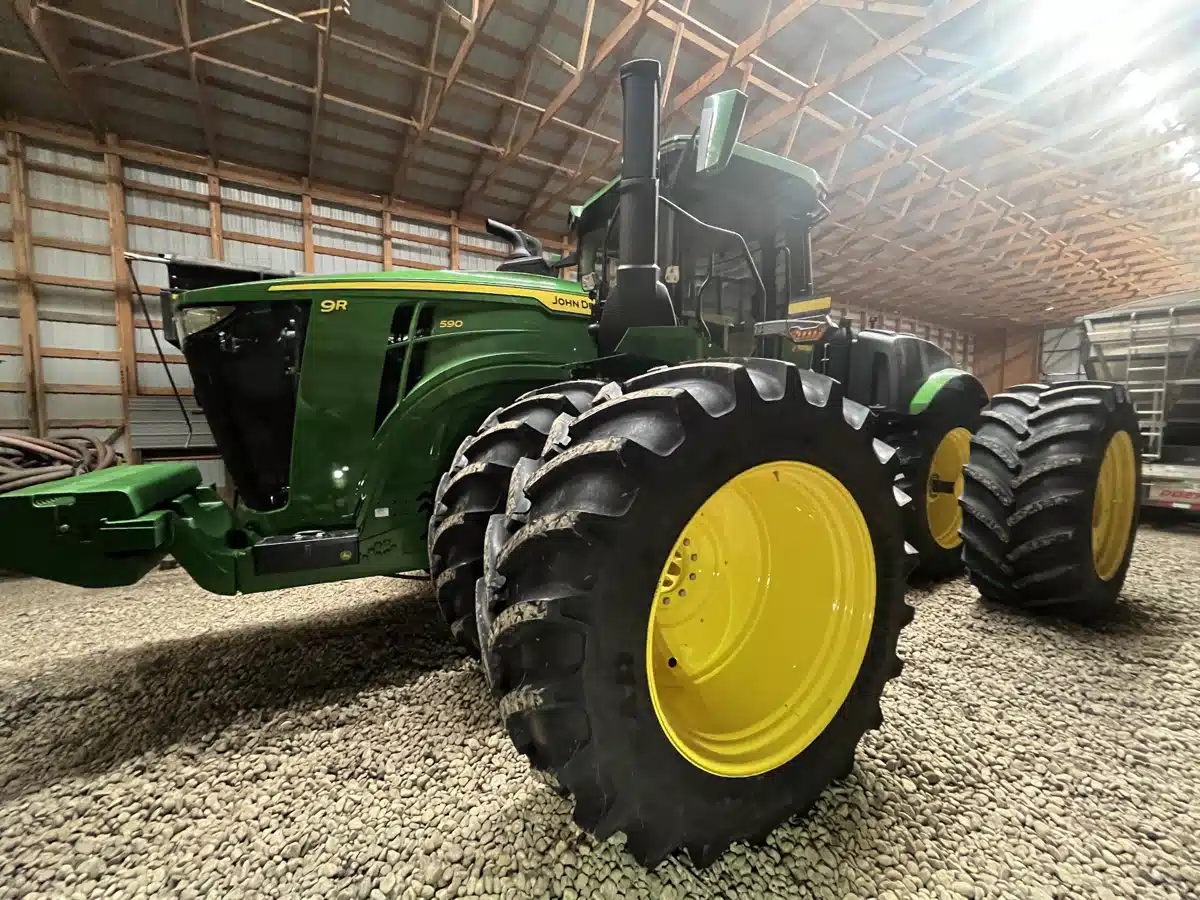 Photo de la Galerie 1 pour 2026 John Deere 9R 590 Tracteur
