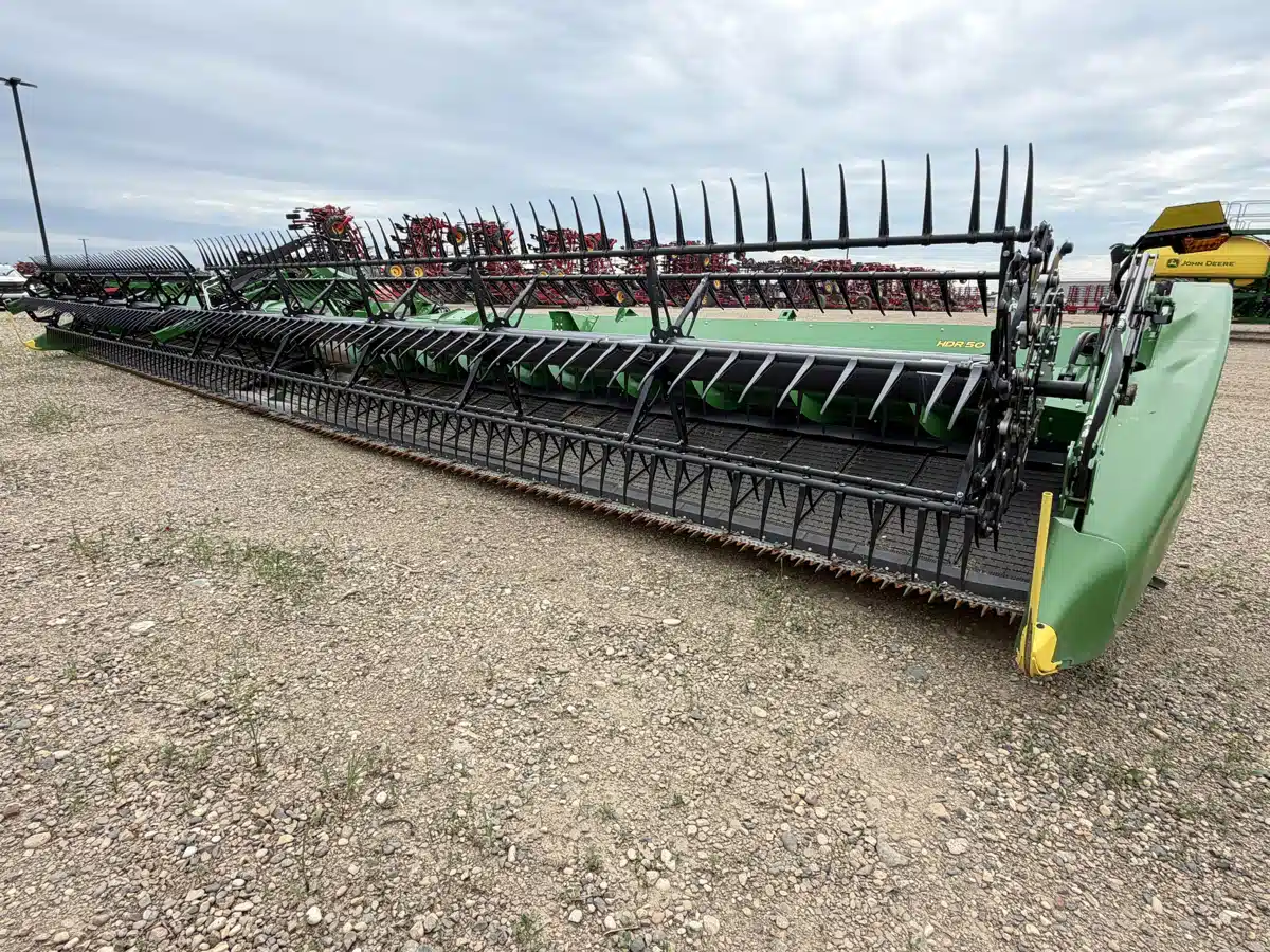 Gallery image 1 for 2025 John Deere HD50R Header - Draper
