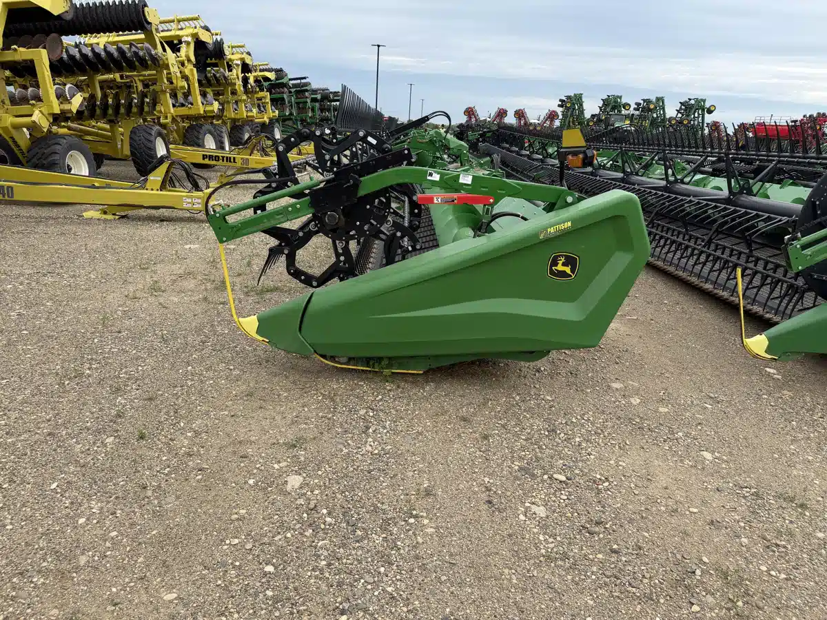 Gallery image 2 for 2025 John Deere HD50R Header - Draper