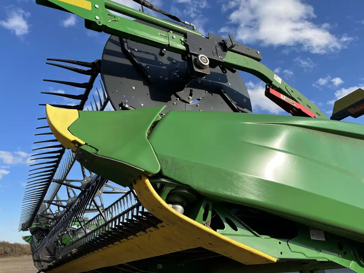 Gallery image 2 for 2025 John Deere HD45R Header - Draper