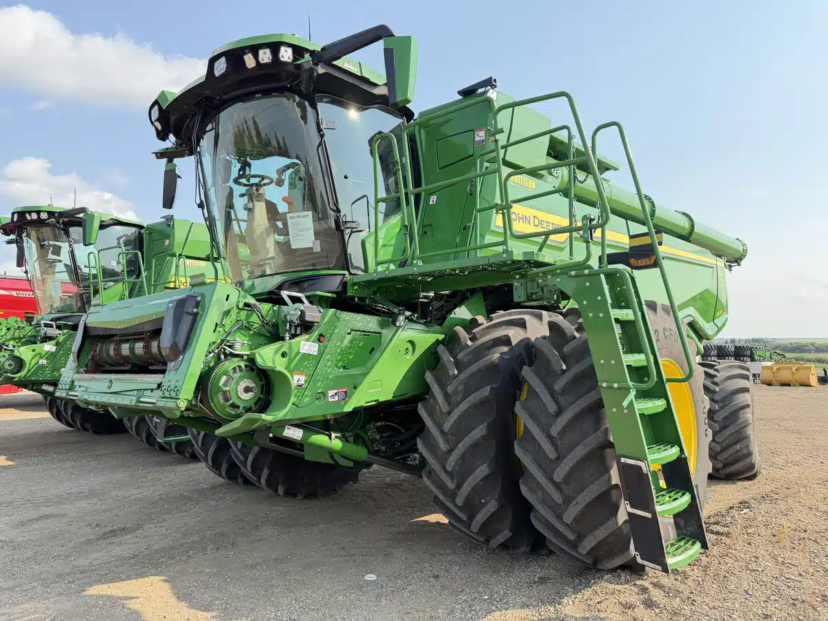 Photo de la Galerie 1 pour 2025 John Deere X9 1100 Batteuse