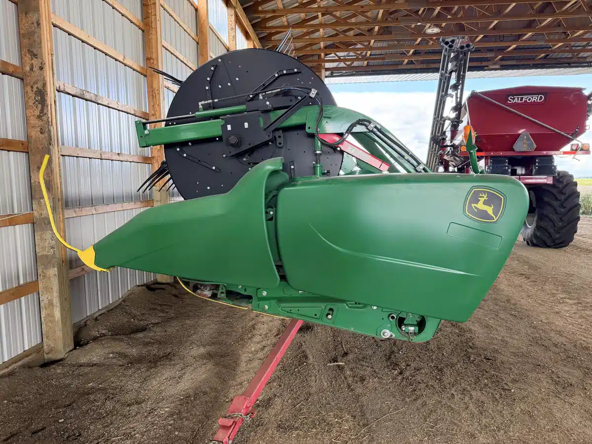 Gallery image 2 for 2020 John Deere 740FD Header - Draper