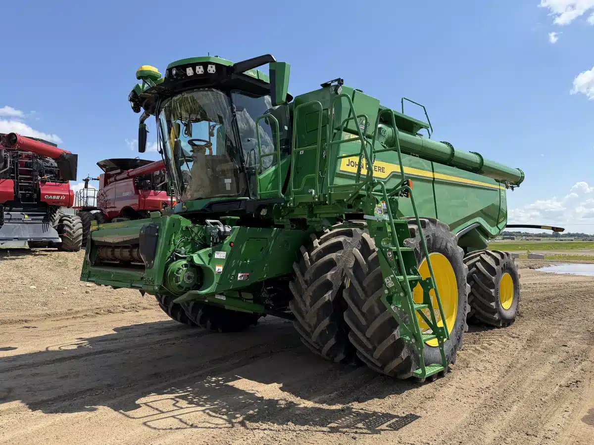 Photo de la Galerie 1 pour 2022 John Deere X9 1000 Batteuse