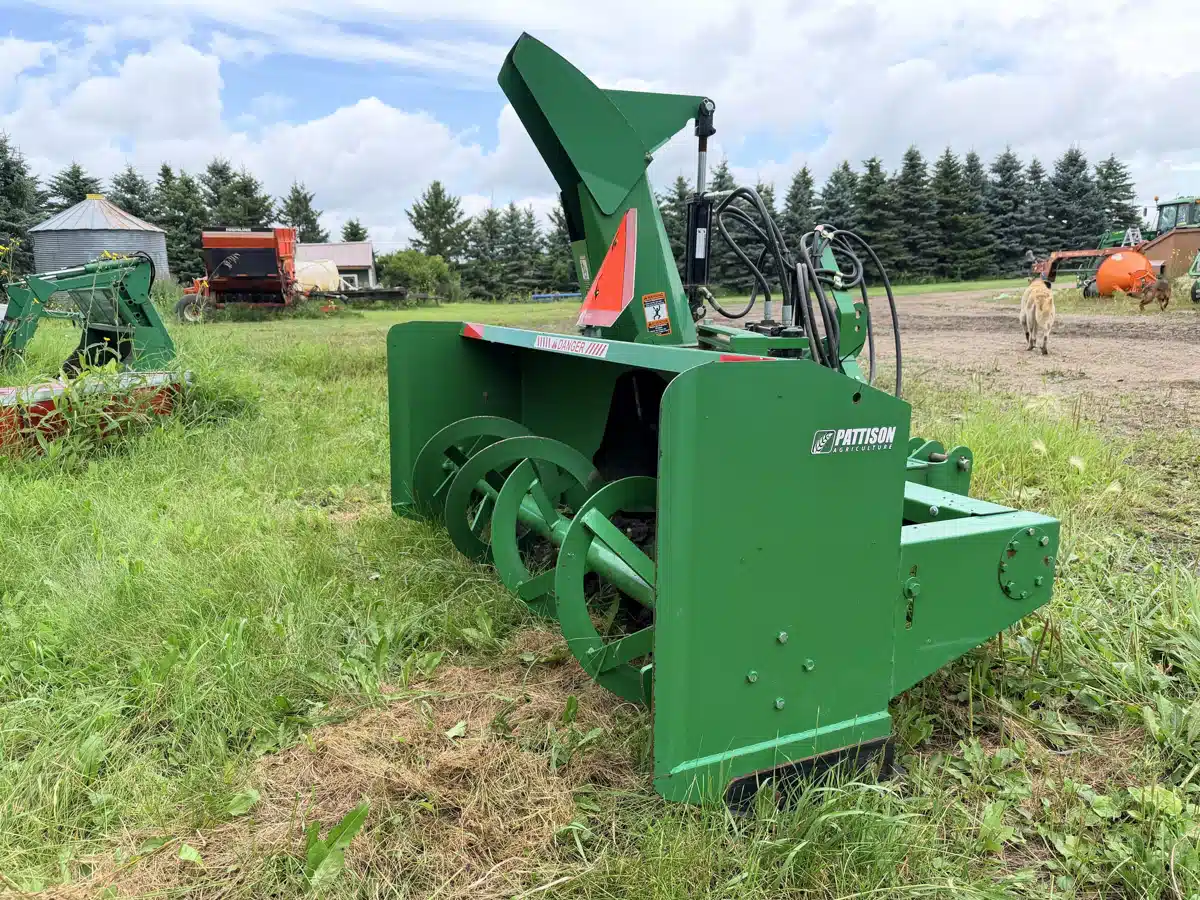Photo de la Galerie 1 pour 2022 Frontier SB1184 Tracteur