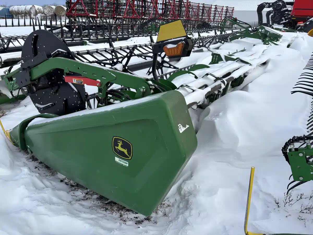 Gallery image 2 for 2021 John Deere HD45R Header - Draper