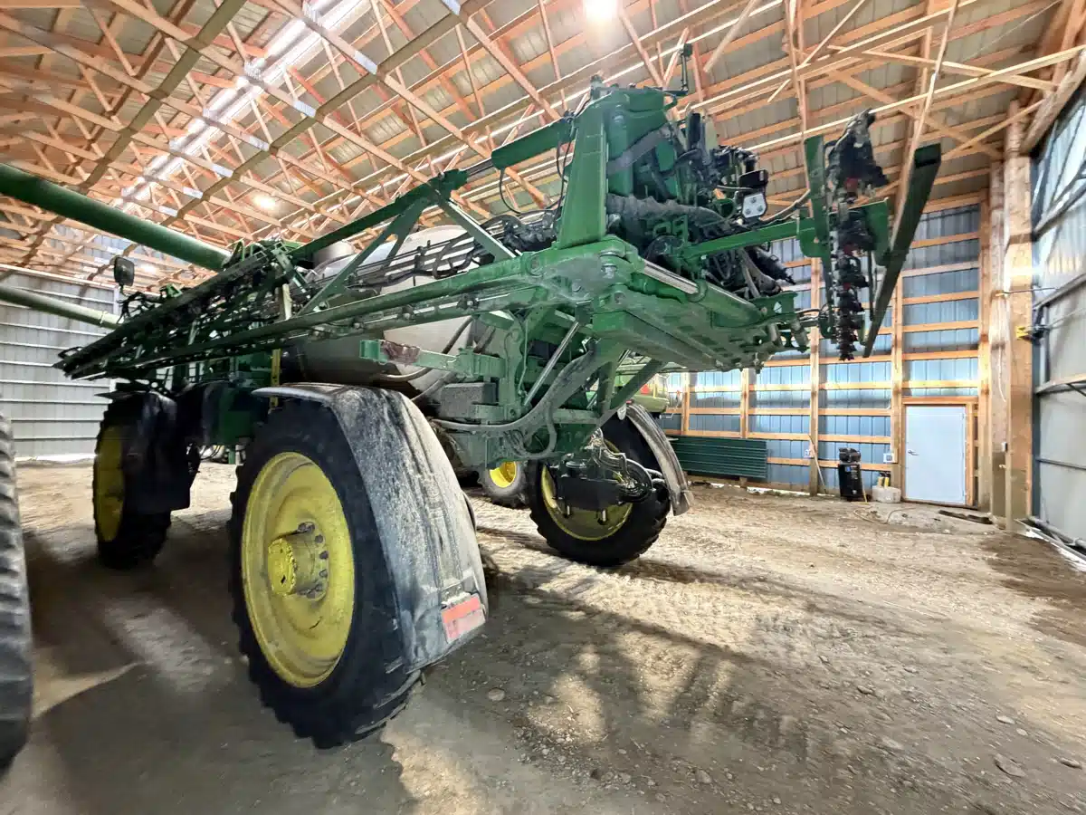 Gallery image 2 for 2024 John Deere 616R Sprayer - Self Propelled