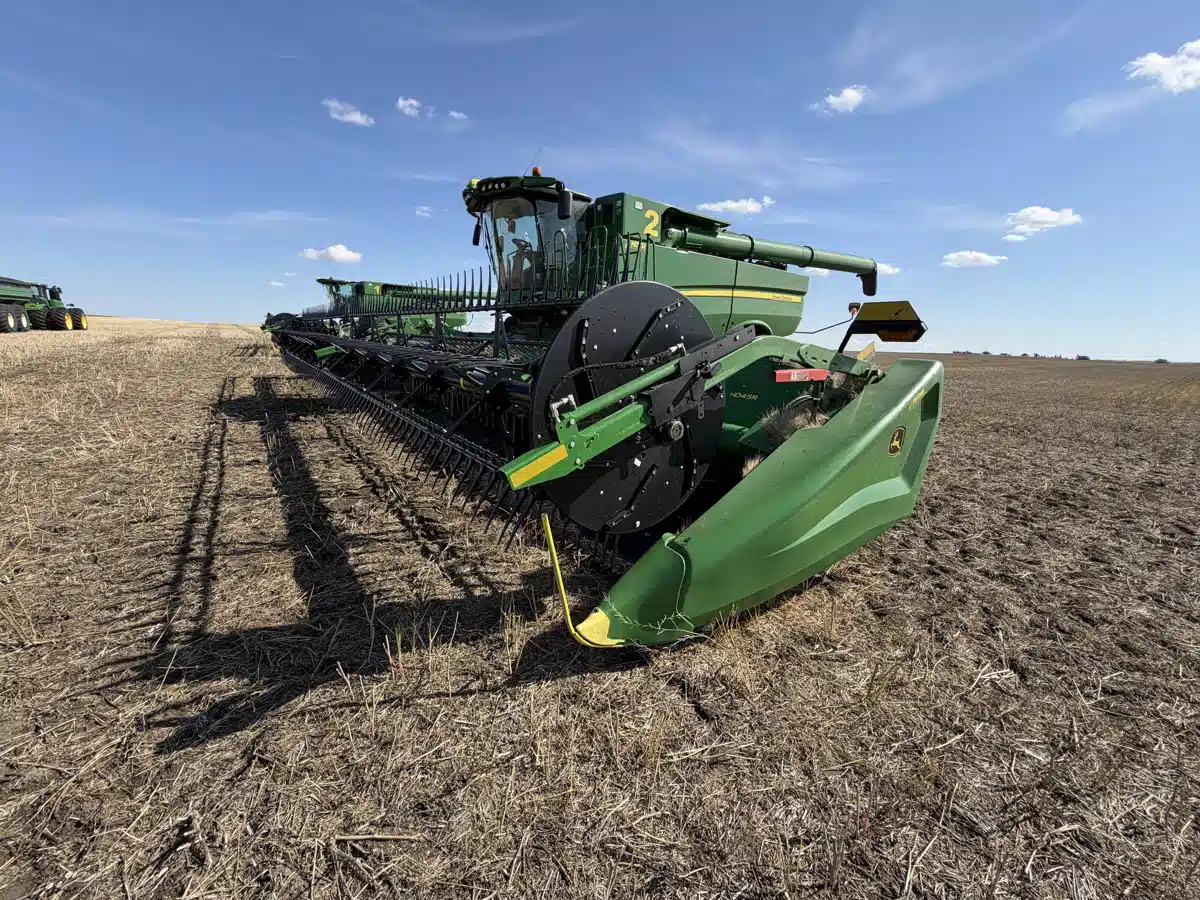 Gallery image 1 for 2024 John Deere HD45R Header - Draper