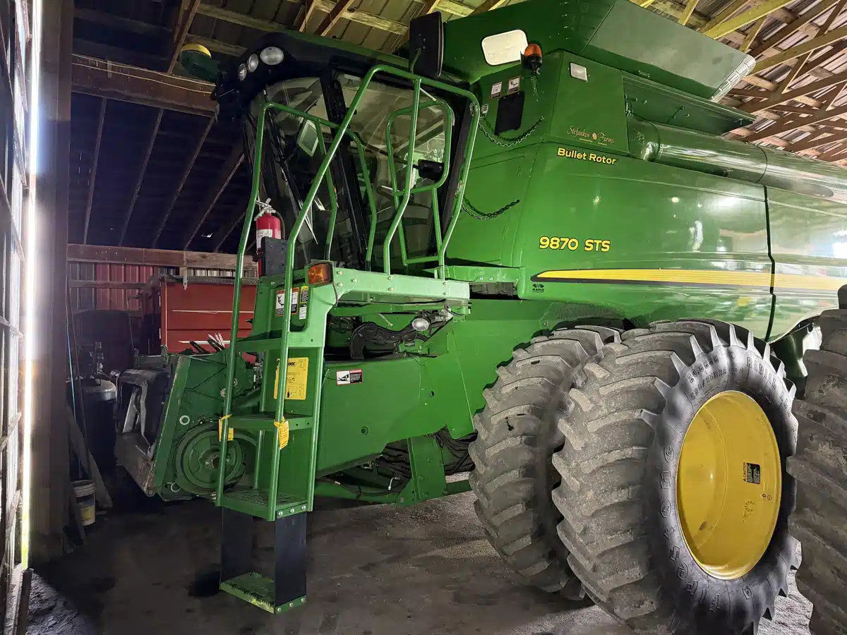 Photo de la Galerie 1 pour 2010 John Deere 9870 STS Batteuse