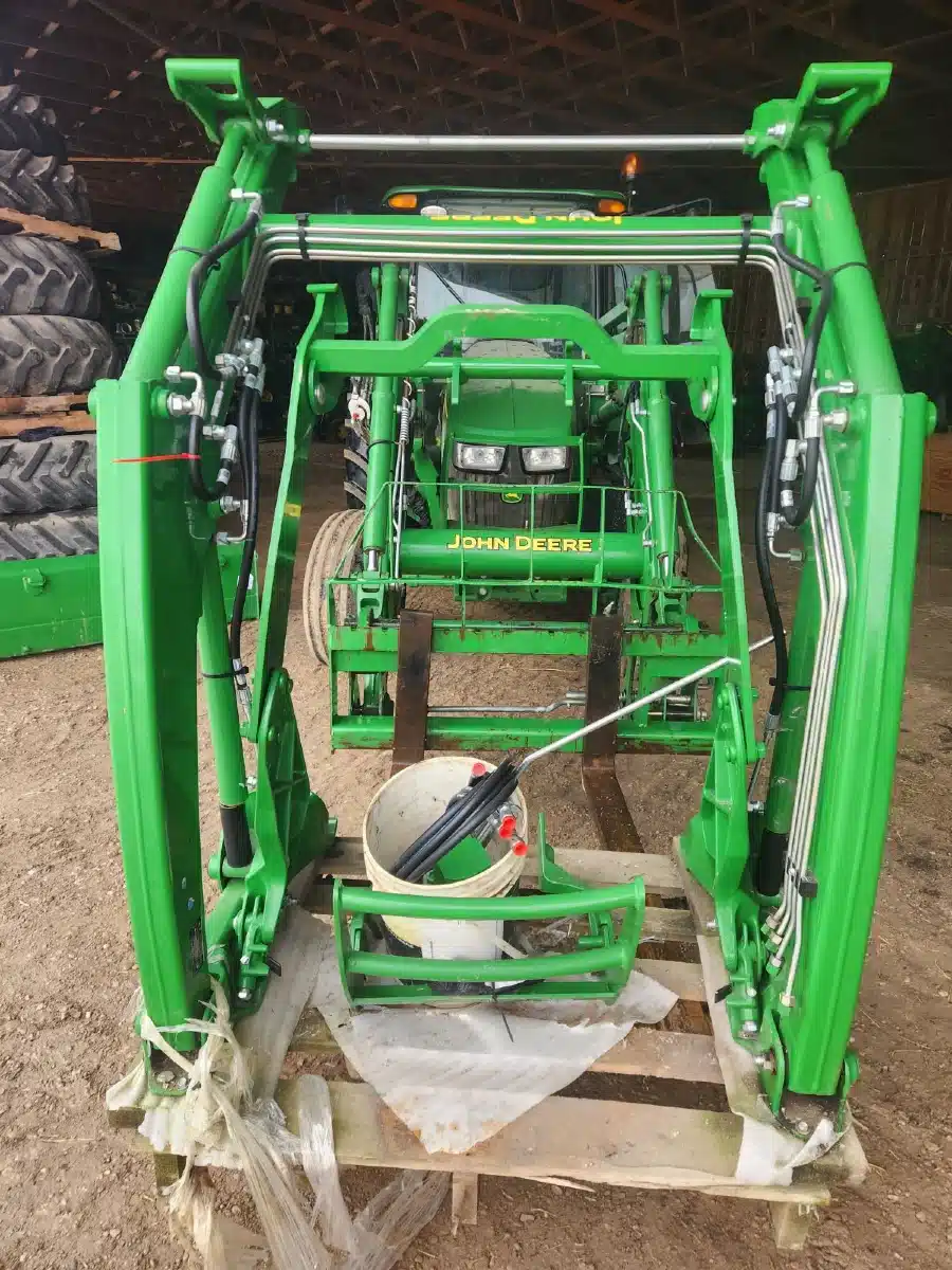 Gallery image 2 for Used 2023 John Deere 300R Front End Loader