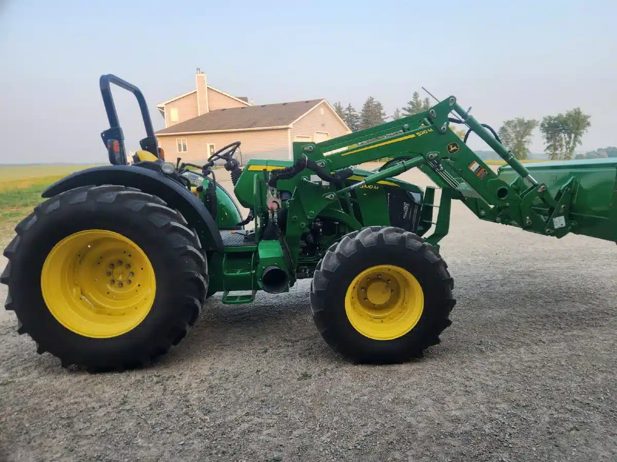 Gallery image 2 for Used 2022 John Deere 5100M Tractor