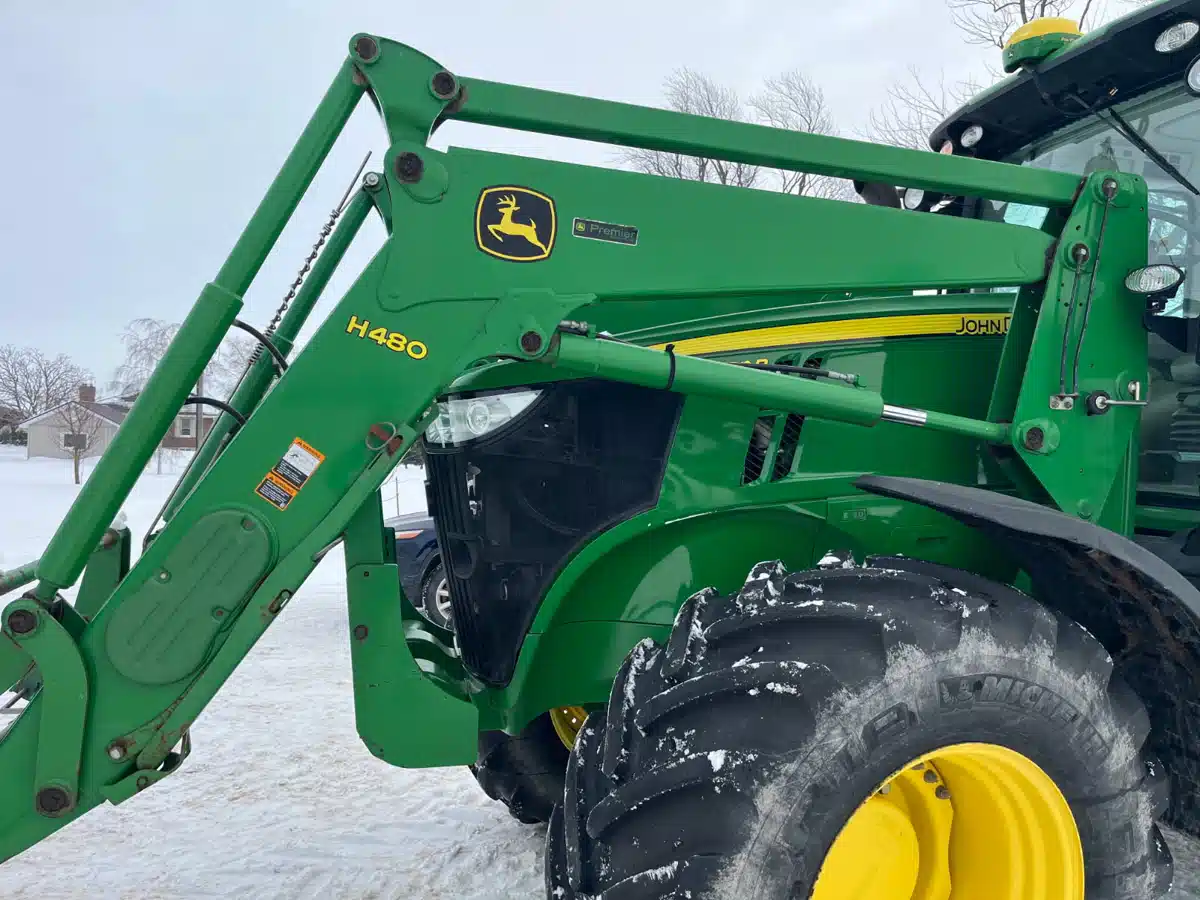 Gallery image 1 for 2012 John Deere H480 Front End Loader