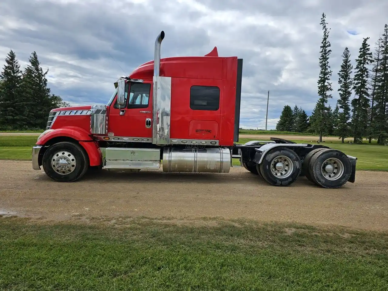 Gallery image 2 for 2010 International Lonestar Semi-Truck