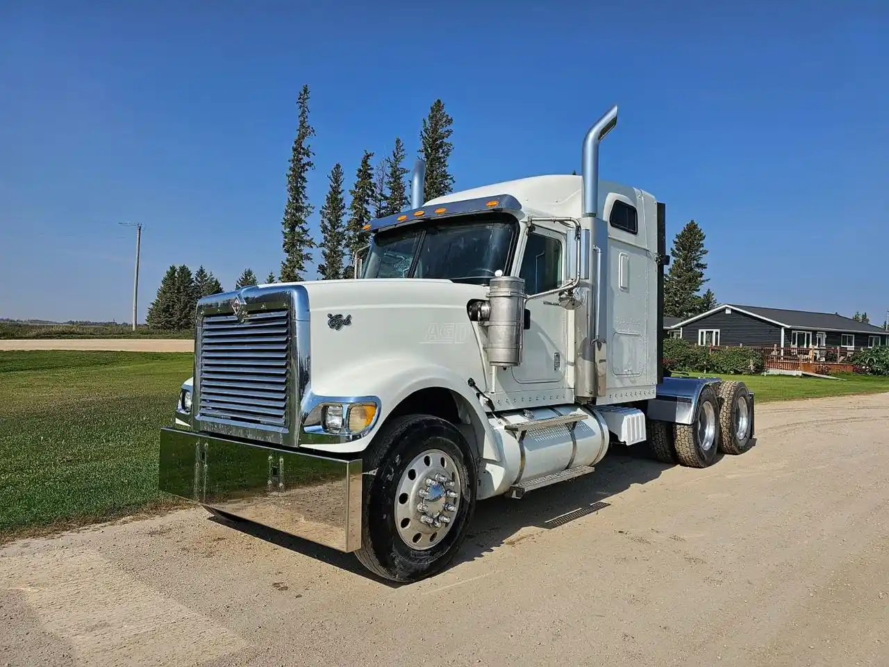 Gallery image 1 for 2005 International 9900i Semi-Truck