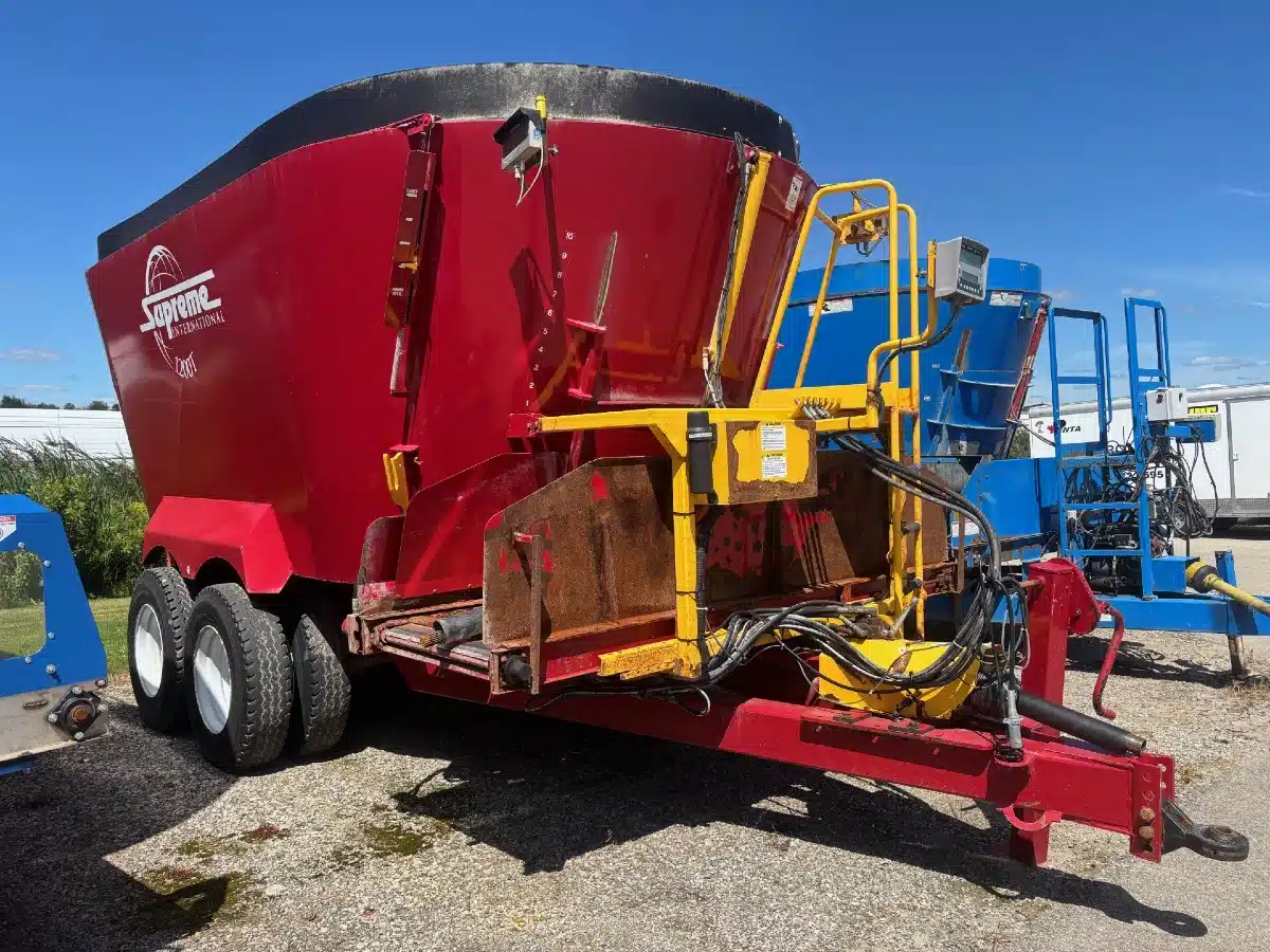 Used 20200 Supreme 1200T TMR Mixer