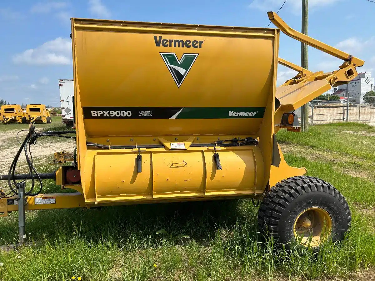 Gallery image 2 for Used 2016 Vermeer BPX9000 Bale Processor