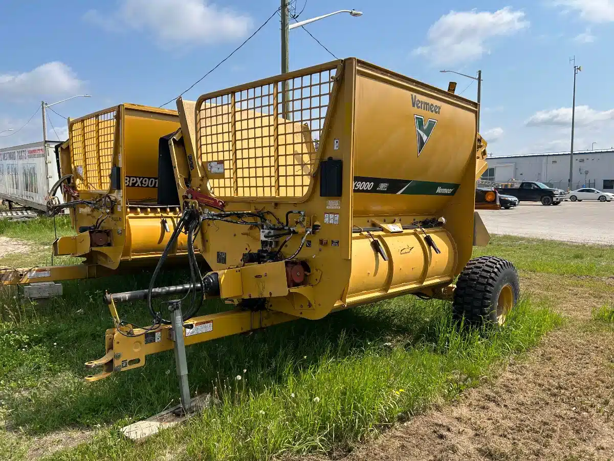 Gallery image 1 for Used 2016 Vermeer BPX9000 Bale Processor