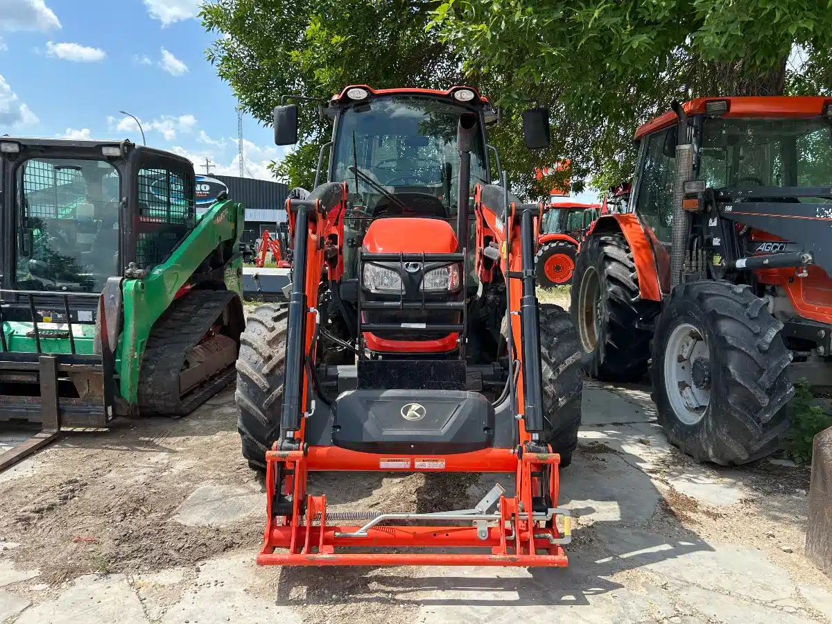 Gallery image 2 for Used 2021 Kubota M7060HDC12 Tractor