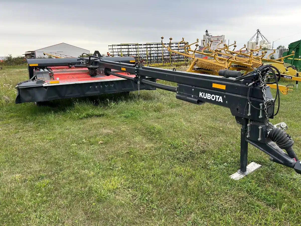 Gallery image 2 for Used 2019 Kubota DMC8540T Disc Mower Conditioner