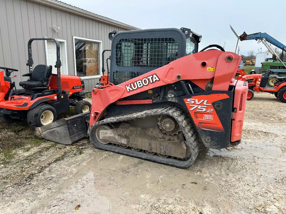 Gallery image 2 for Used 2015 Kubota SVL75-2 Track Loader