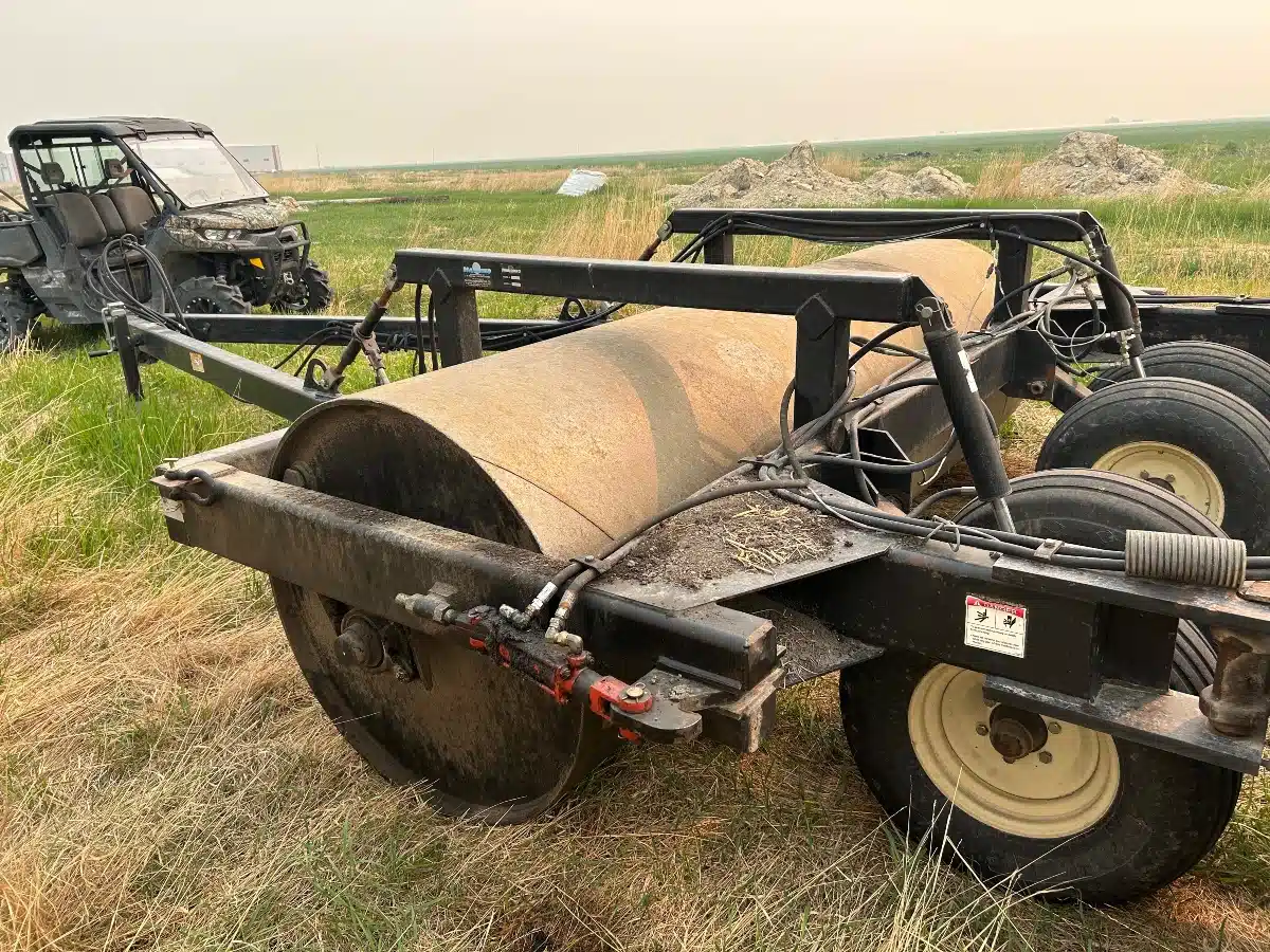 Gallery image 2 for 2002 Mandako LR5842 Land Roller