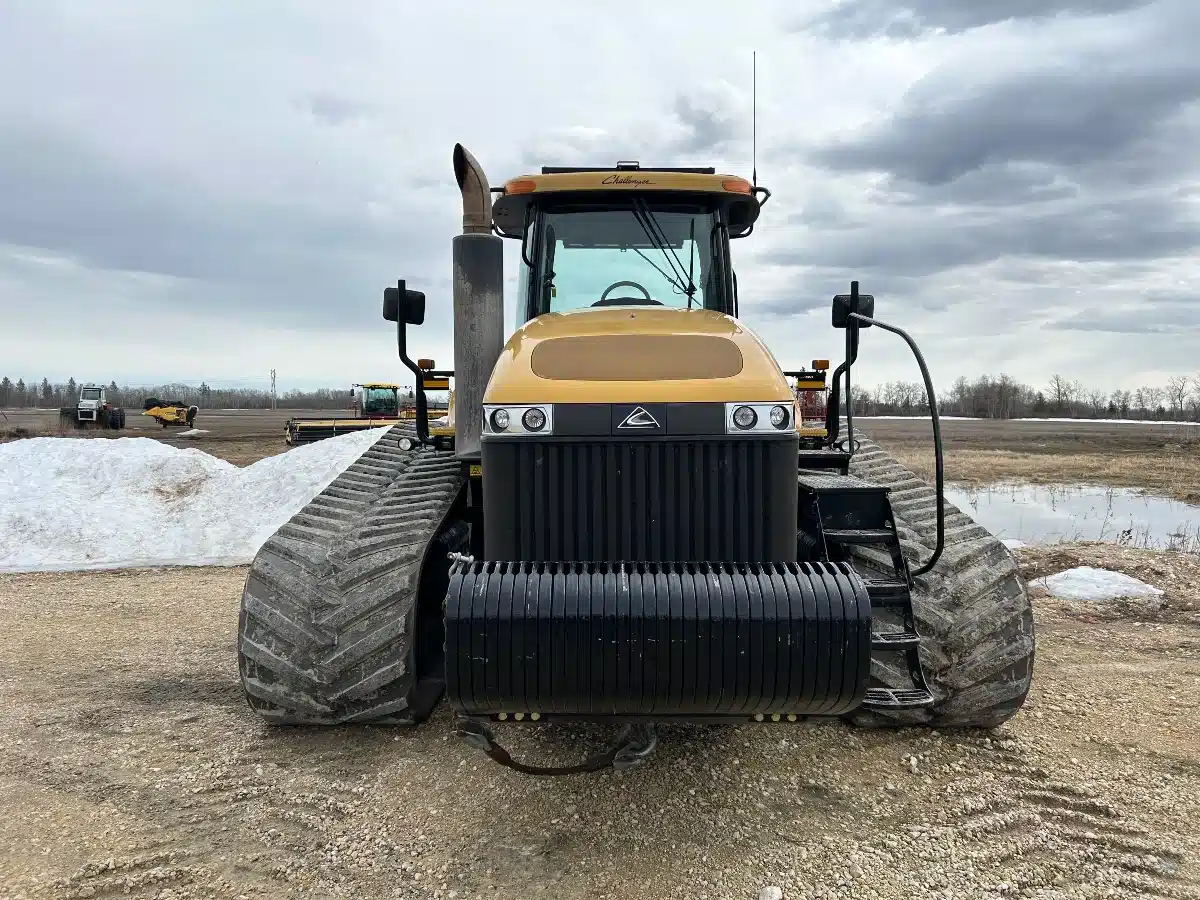 Gallery image 2 for 2009 Challenger MT865C Tractor