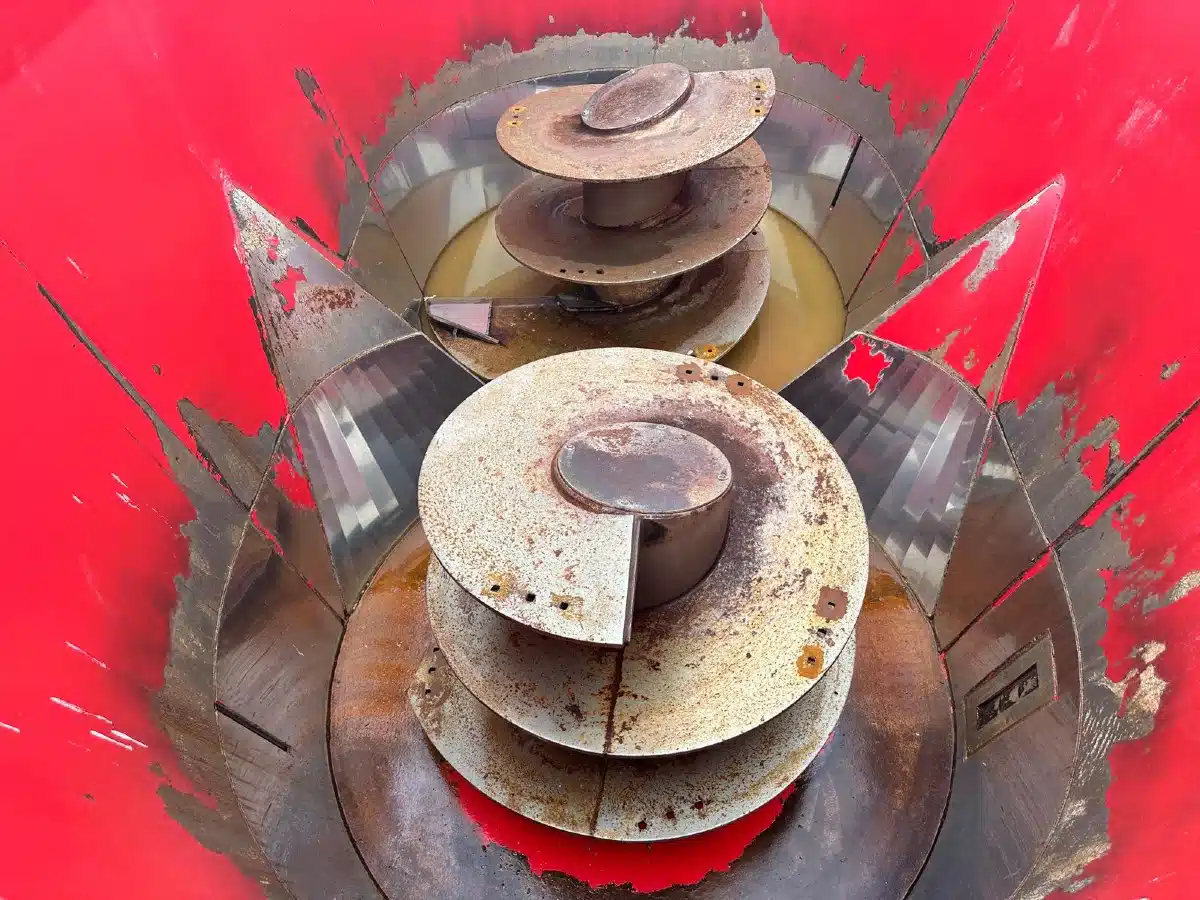 Gallery image 2 for Used Rovibec M90 TMR Mixer