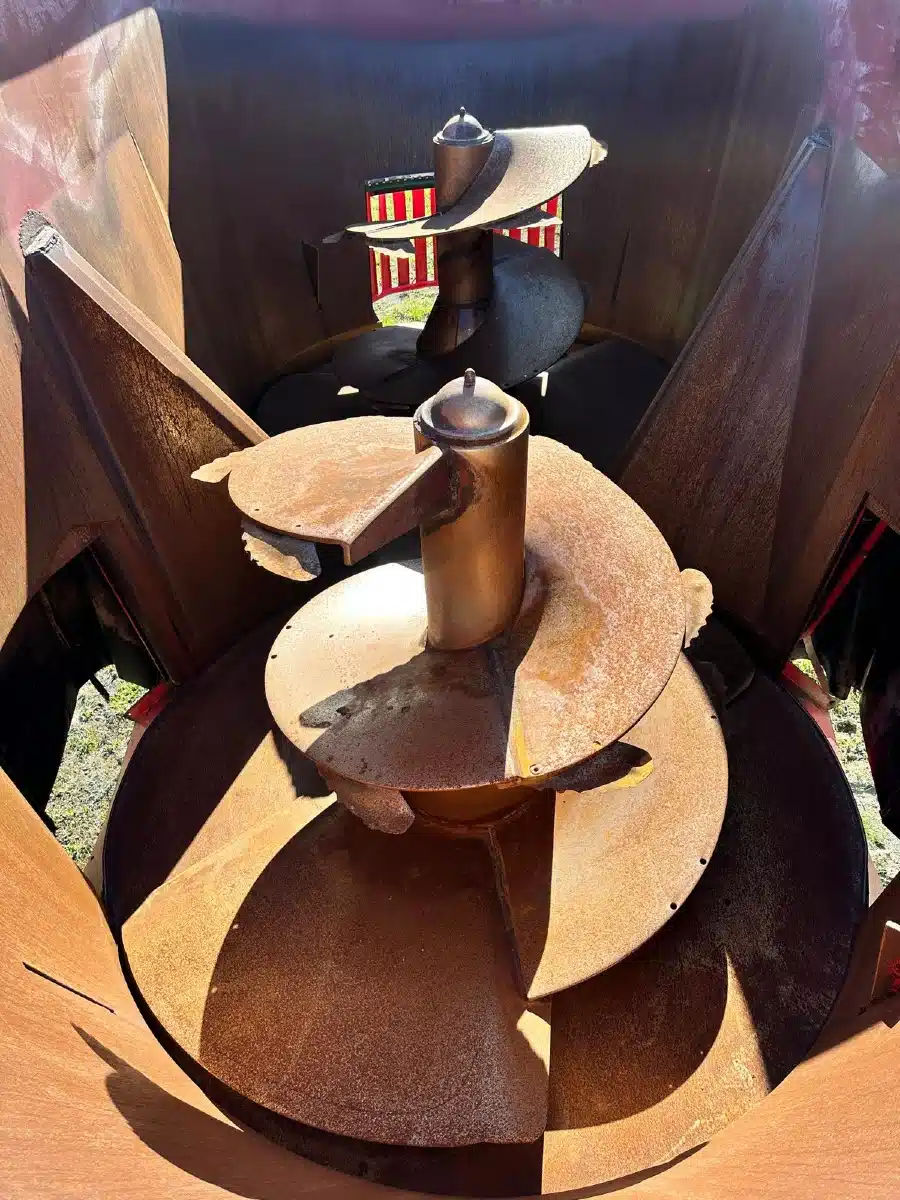 Gallery image 2 for Used Trioliet 2-2800 TMR Mixer