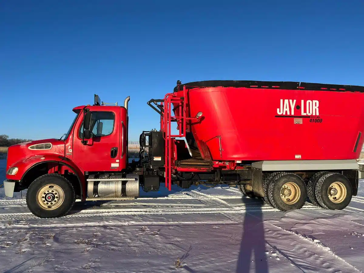 Jaylor TM41000 Truck - Feed