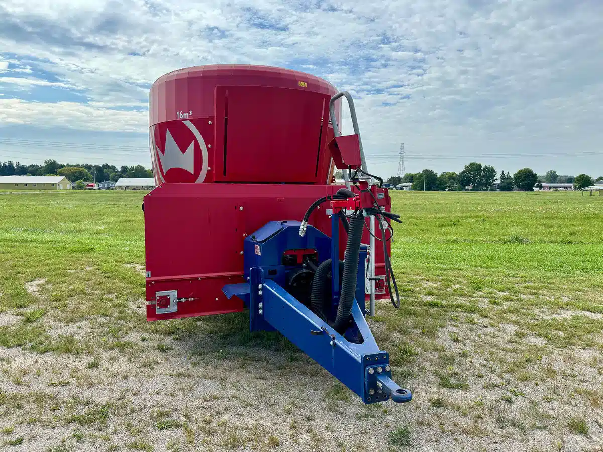 Gallery image 2 for 2022 Siloking TrailedLine 4.0 Duo Avant 2014-16 TMR Mixer