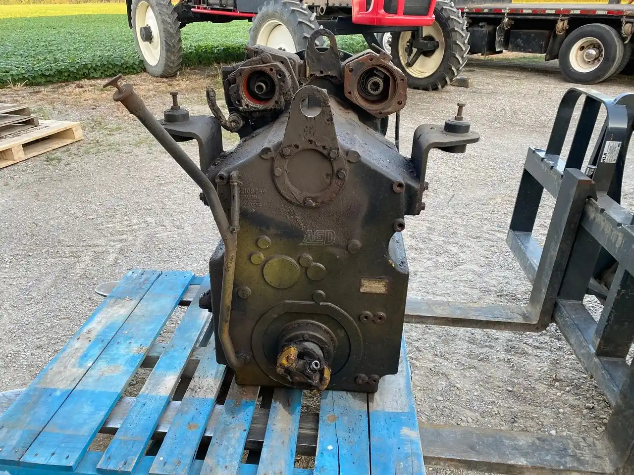 Gallery image 1 for Used Ag Chem 8103 Floater