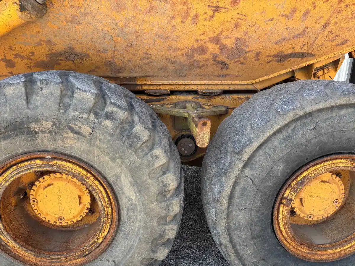 Gallery image 2 for Used Volvo 30 TON Trailer - Dump