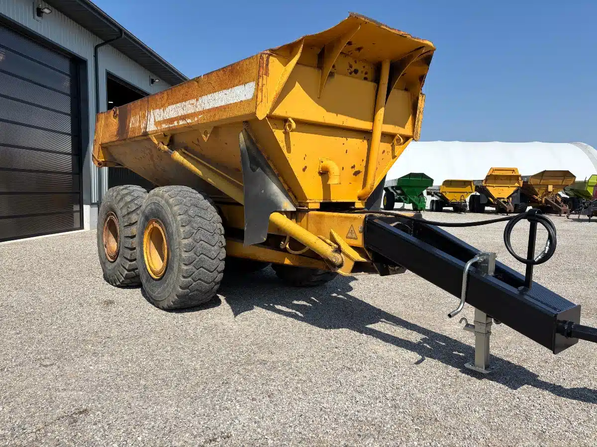 Gallery image 1 for Used Volvo 30 TON Trailer - Dump