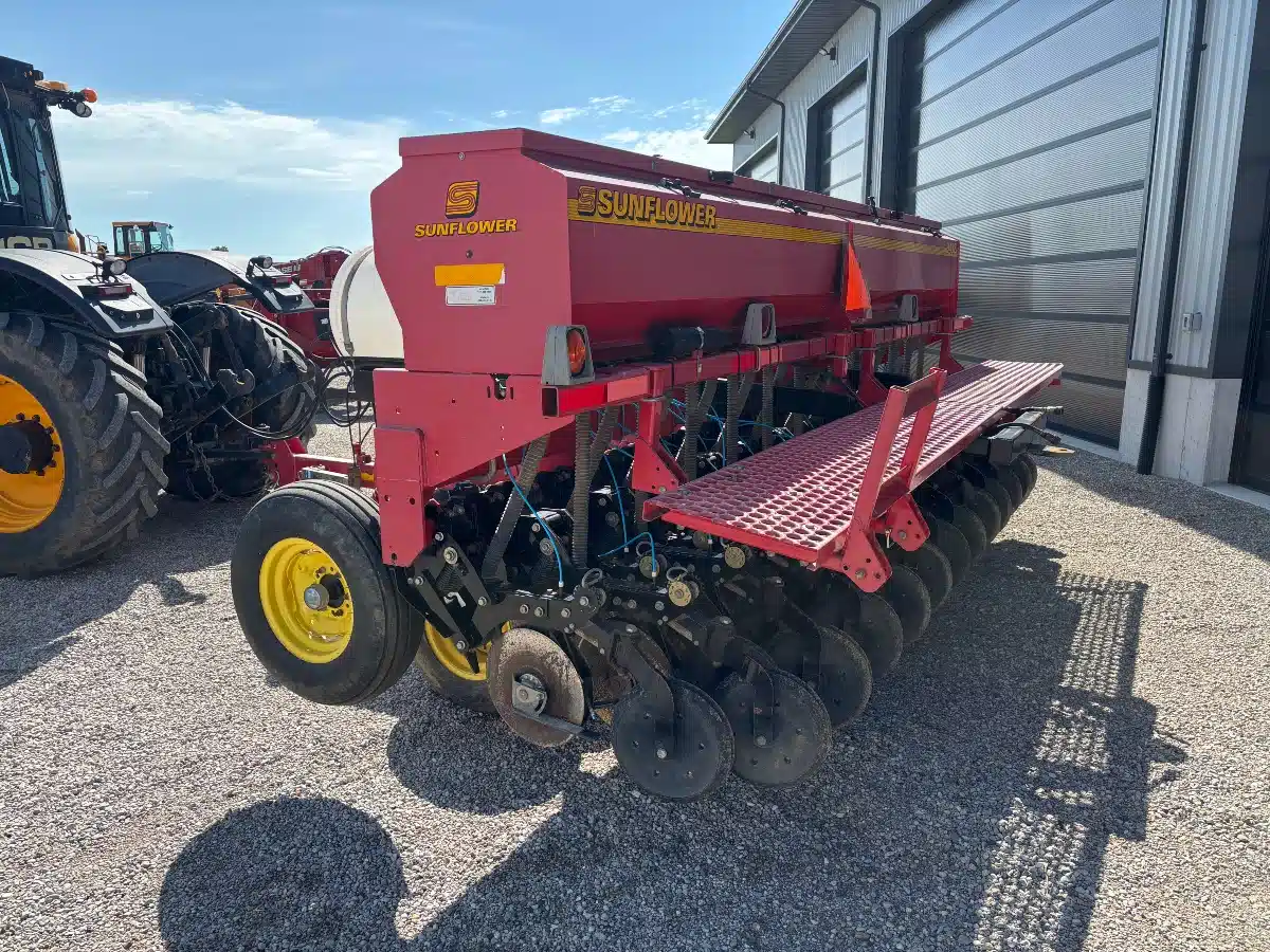 Gallery image 2 for Used Sunflower 9412 Drill