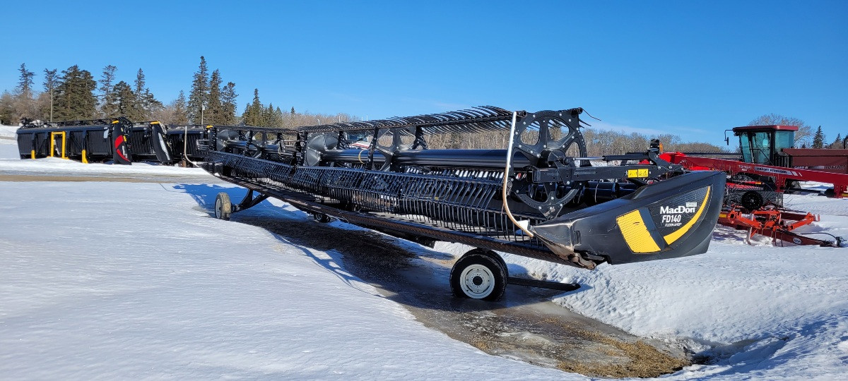 Gallery image 2 for Used 2018 MacDon FD140 Header - Draper
