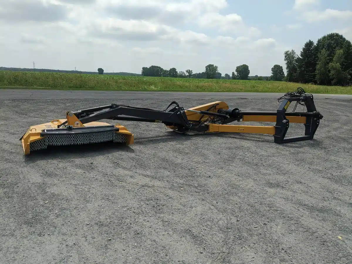 Gallery image 1 for 2026 Elho TORNADO 560 Mower - Ditchbank