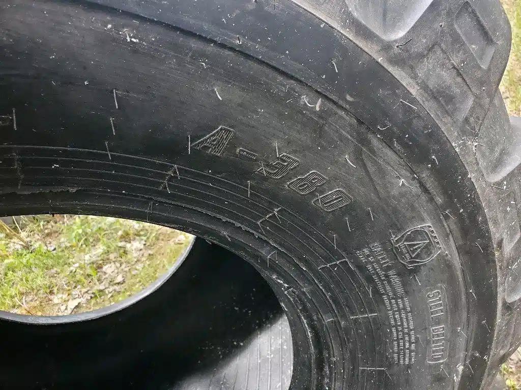 Gallery image 2 for Alliance 750-45R22.5 Tires