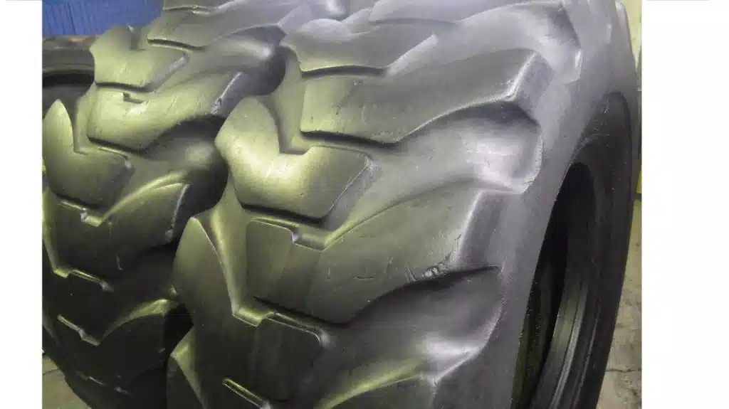 Photo de la Galerie 1 pour Firestone 20.5-25 Pneus