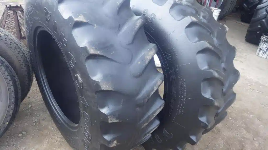 Gallery image 2 for Firestone 14.9-24 Tires