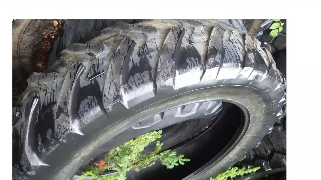 Photo de la Galerie 1 pour Michelin 480-80R50 Pneus