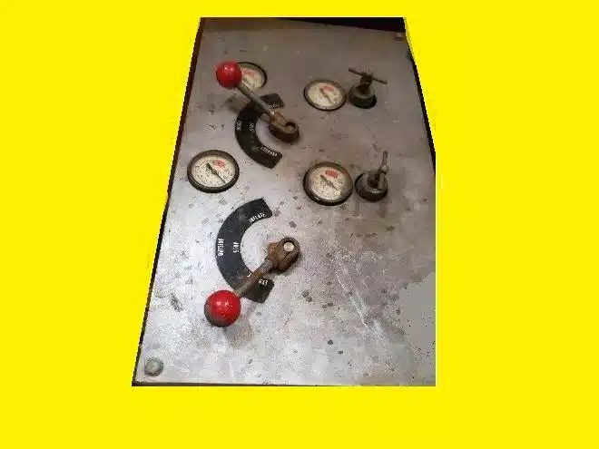 Photo de la Galerie 1 pour PANNEAU CONTROLE PNEUMATIQUE AVEC RÉGULATEUR D AIR divers
