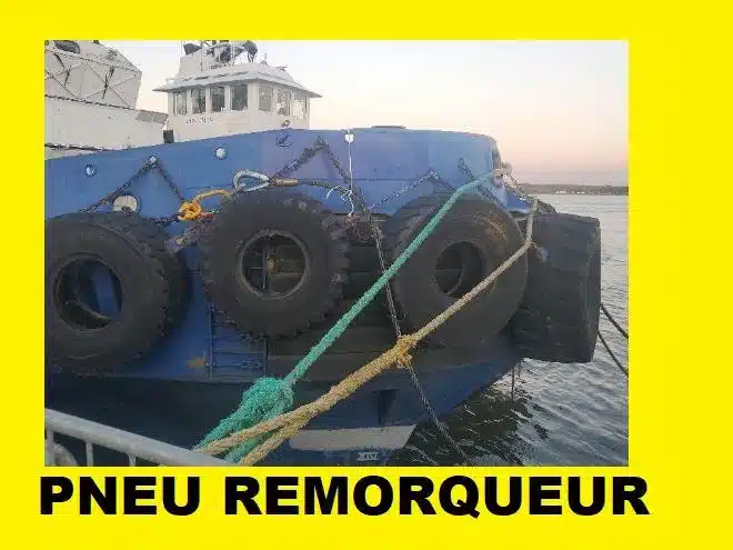 Gallery image 1 for PNEU POUR REMORQUEUR A BATEAU OU QUAI ,, BARGE , SEMELLE DE RÉCHAPAGE POUR QUAI Tires