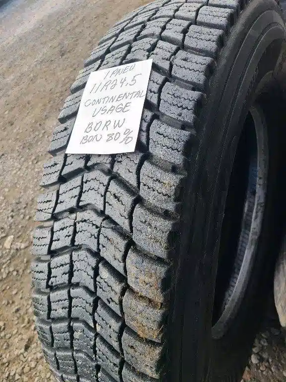 Gallery image 1 for Continental 11R24.5 Tires
