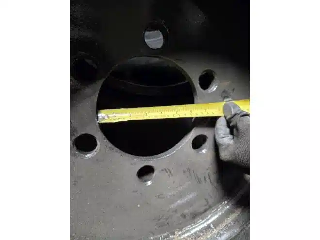 Gallery image 2 for Firestone ROUE 22.5 POUR 11R22.5 6 TROUE BOUTEILLE Rims