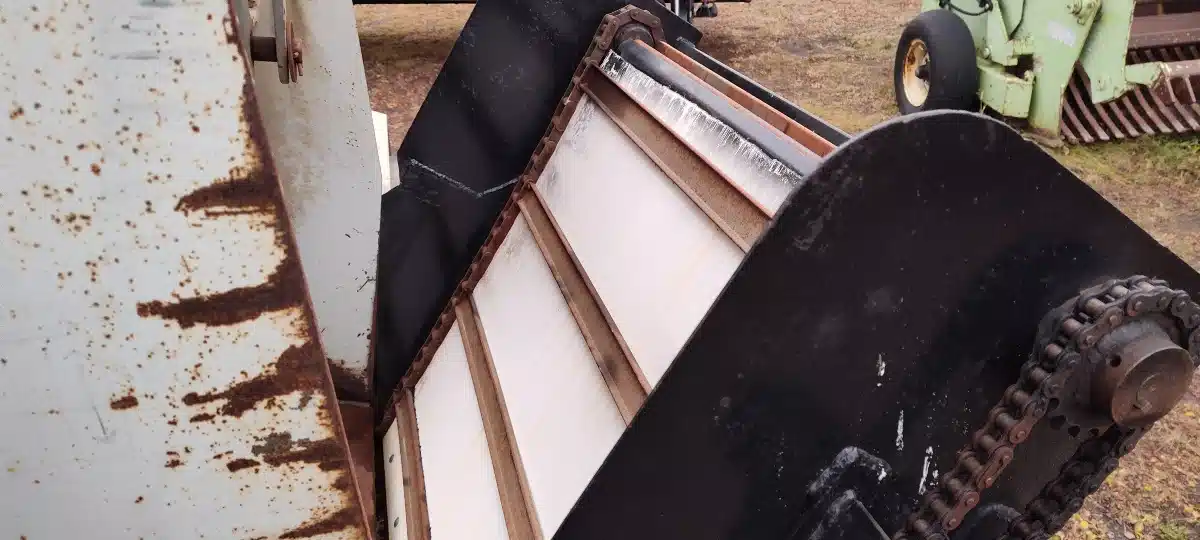 Gallery image 2 for Used Kuhn Knight 5073 TMR Mixer