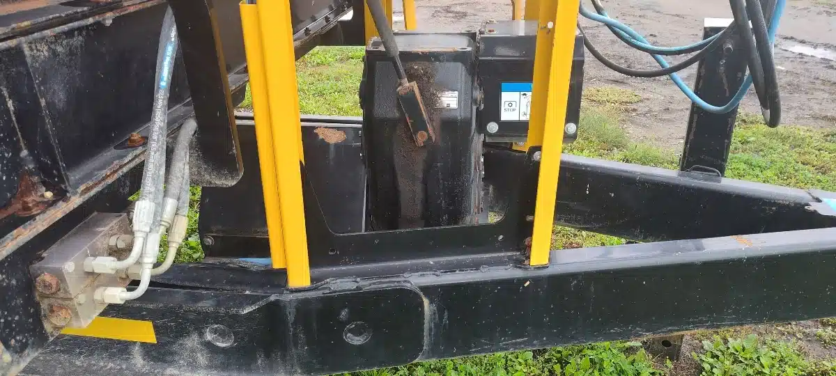 Gallery image 2 for Used 2021 Vermeer VT970 TMR Mixer